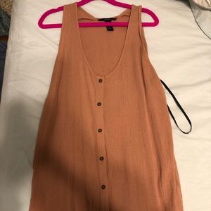 button tank top